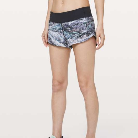 Lululemon Speed Up Short - Picture 1 of 8